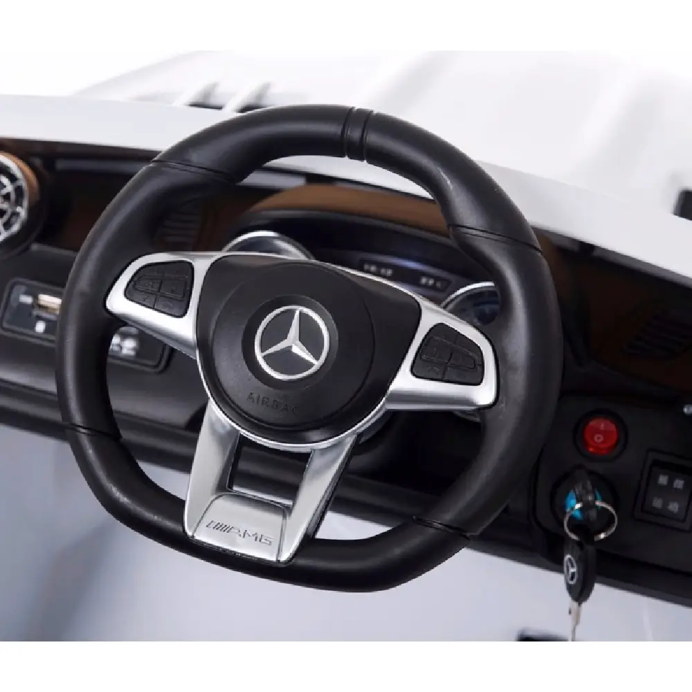Детский электромобиль Mercedes Benz белого цвета – стиль и комфорт для маленьких водителей [7]
