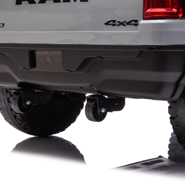 Электромобиль DODGE RAM 1500 RHO 12V – безопасность и удовольствие для детей [19]