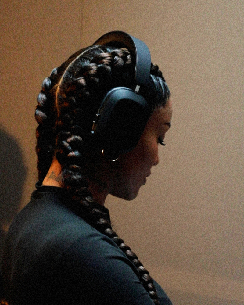 Mondo by Defunc Headphone Over-ear Black [14]