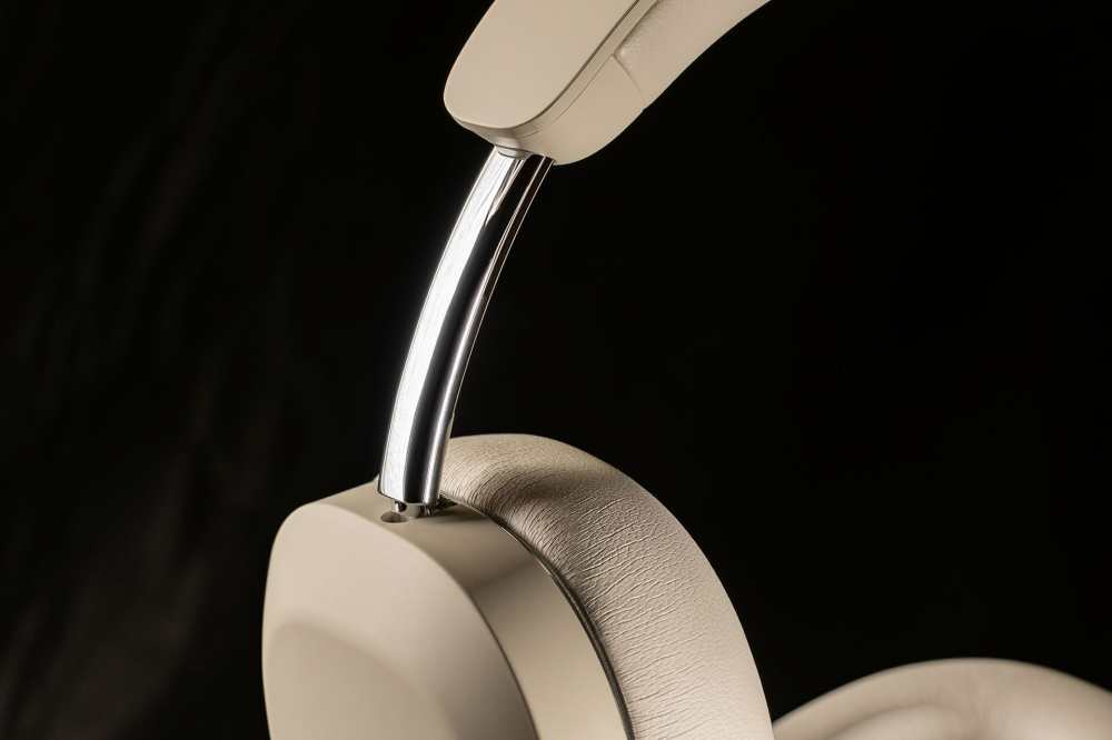 Mondo by Defunc Headphone Over-ear Greige [2]