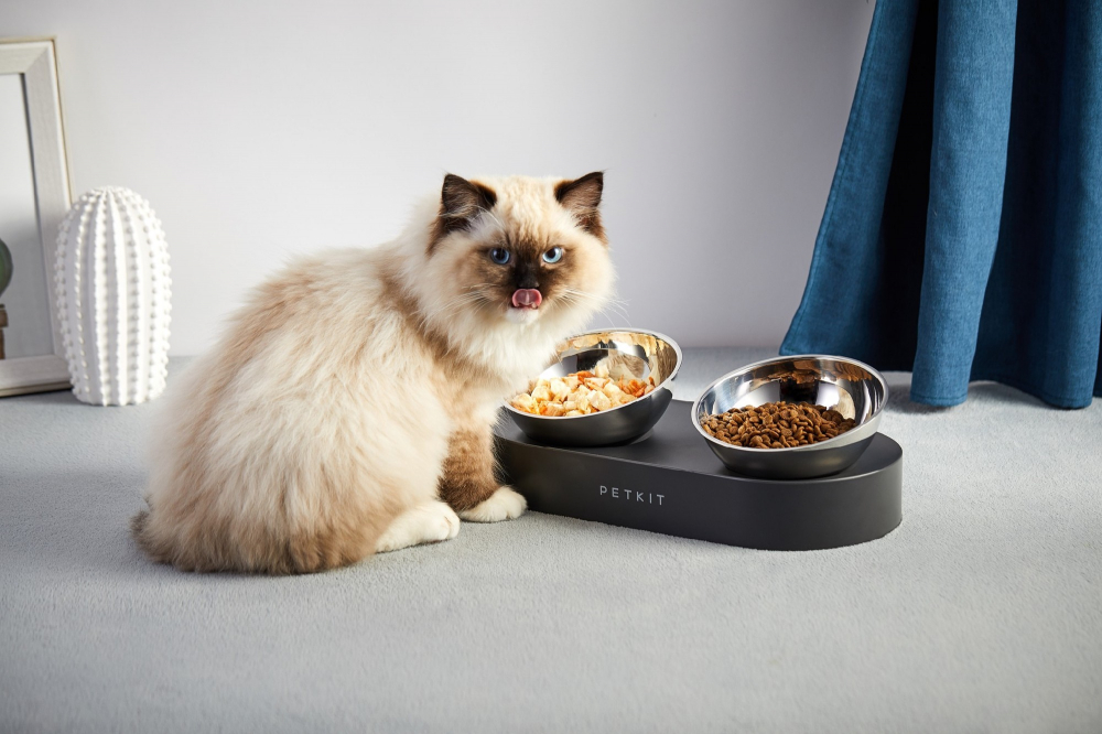 Petkit Fresh Nano Metal Feeding Bowl, 304 stainless steel (food grade), Size:330*160*87.7mm,Two Adjustable angles 0* or 15*, with basement, higher height helps the cats eat comfortable [3]