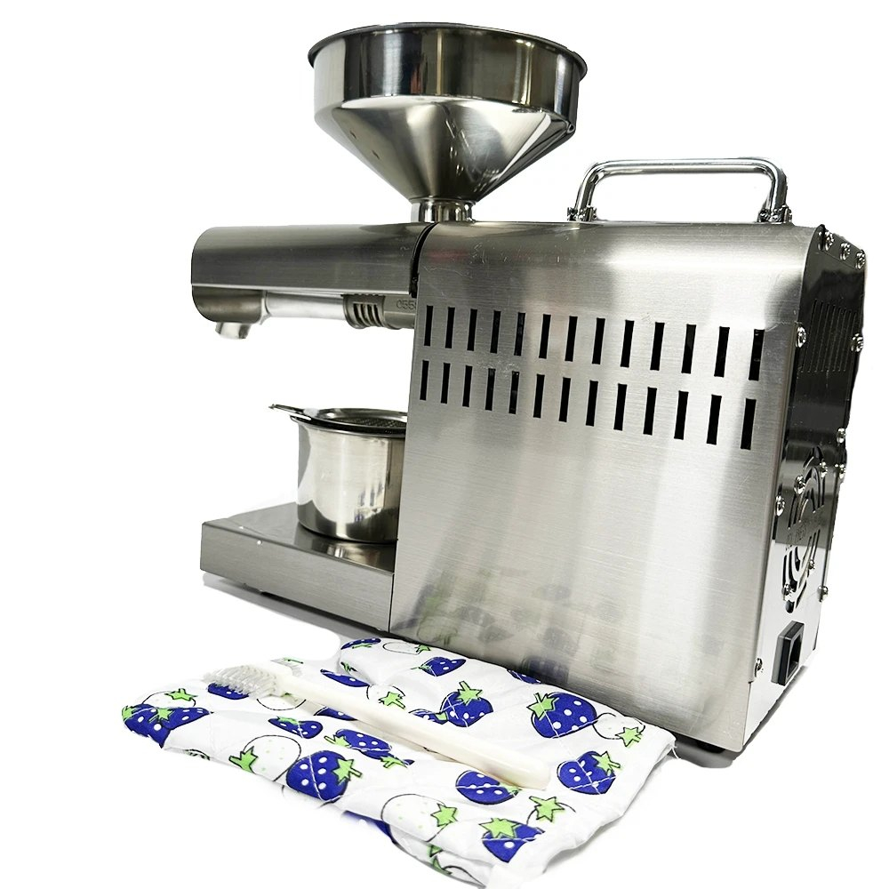 Presă de ulei automată Demetra DM-820, 820W, 4–6 kg/h [3]