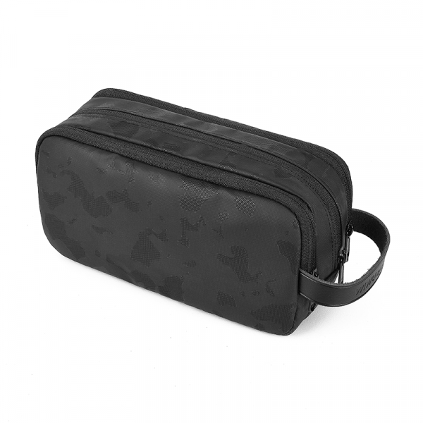 Salem Travel Pouch – Companioniul Tău Ideal pentru Călătorii [1]