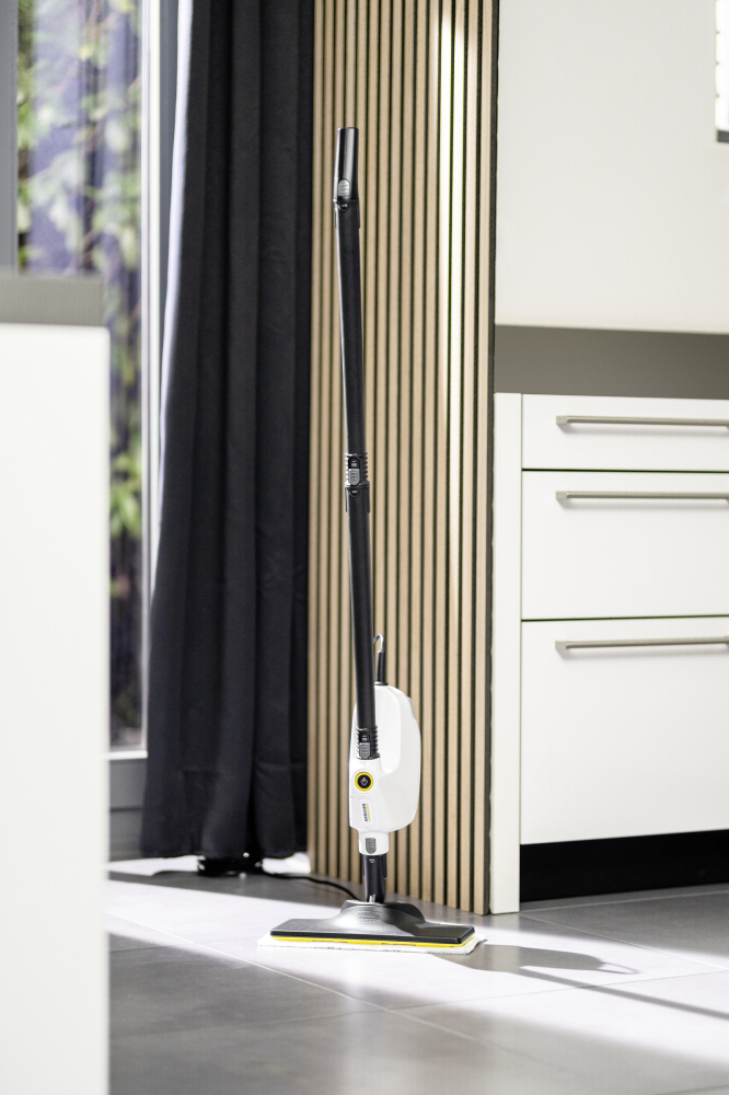 Aparat de curățat cu abur Kärcher SC 1 Multi & Up – Curățenie portabilă și igienă maximă în doar 30 de secunde [4]