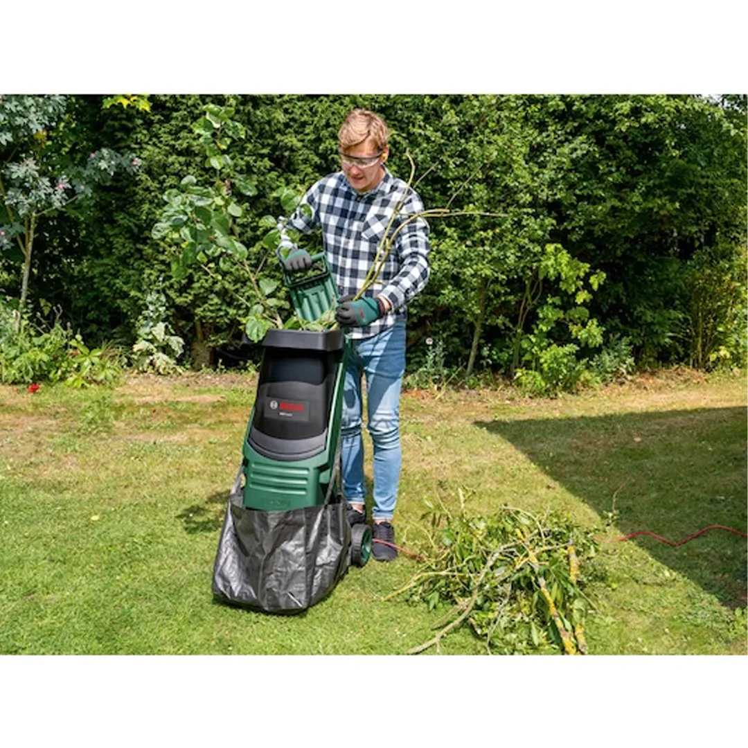 Tocător de crengi electric Bosch AXT RAPID 2200 (2200 W, Diametru 40 mm, Cuțite Laser, 3650 rot/min) [2]