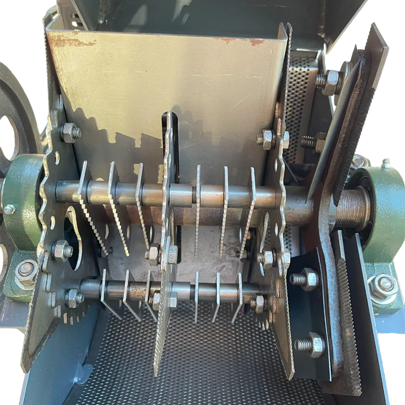 Tocător de furaje și cereale Demetra DM-400-24BD – putere, eficiență și productivitate maximă în fermă [10]