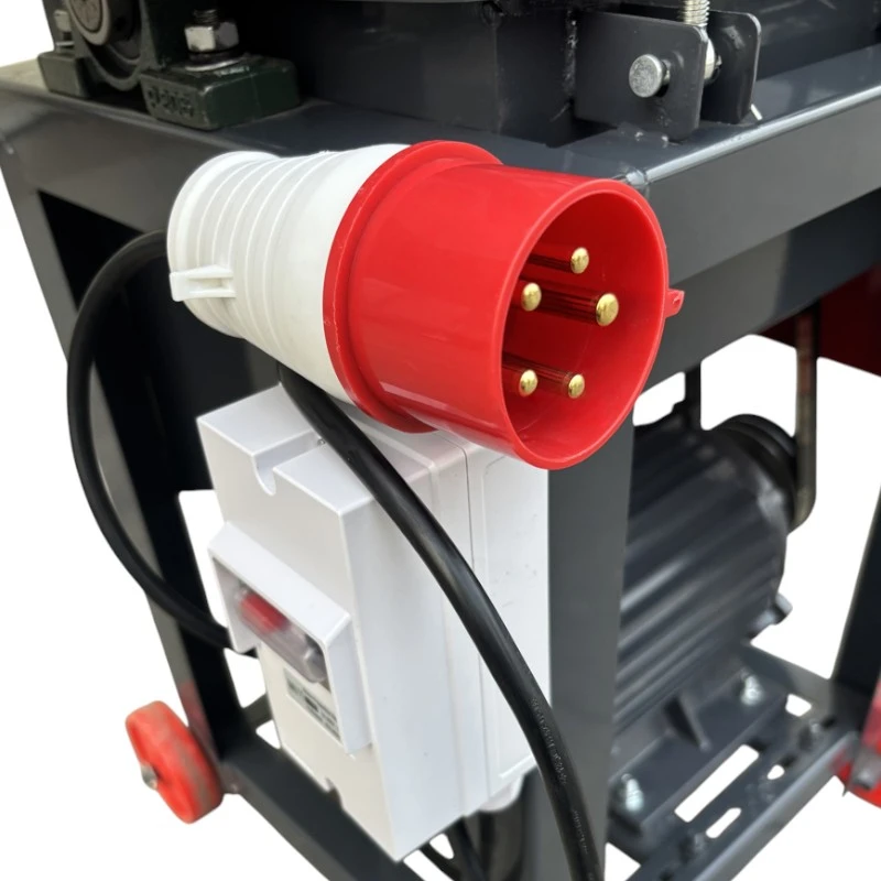 Tocător de furaje și cereale Demetra DM-800 5.5 kW (380V) – putere industrială și eficiență maximă [7]