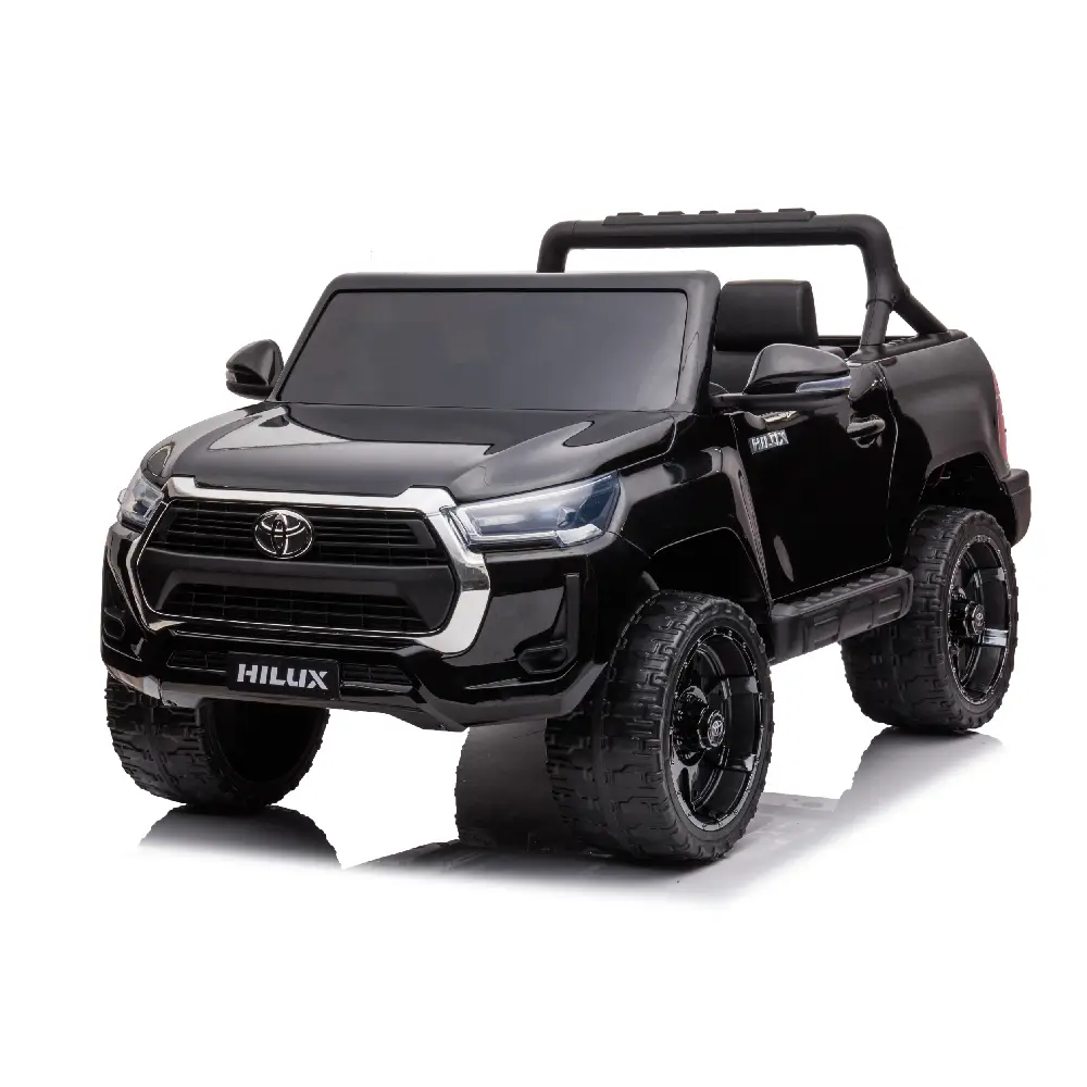Toyota Hilux (чёрный) [1]
