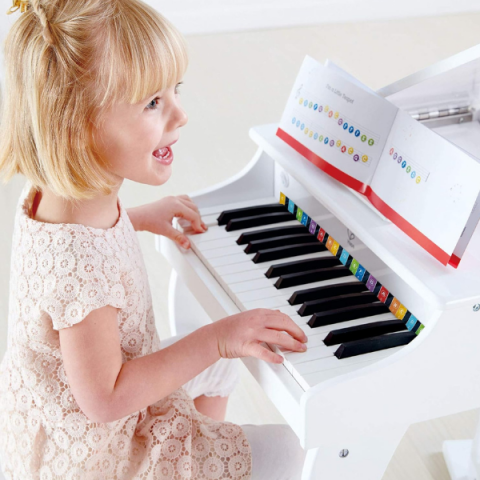 Instrument muzical pentru copii – Pian alb cu scaun Hape, 30 clape, 50×52×60 cm [1]