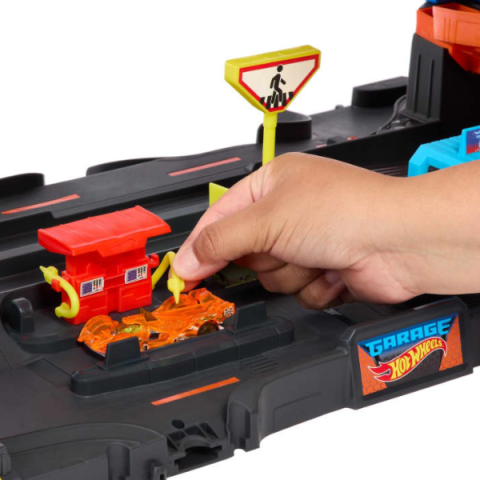 Игровой набор Hot Wheels «Ultimate Garage» — гонки, трюки и битва с драконом! [1]