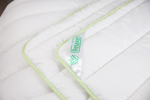 Set Plapuma + 1 pernă Relaxe Home Aloe Vera 145 x 210 cm [1]
