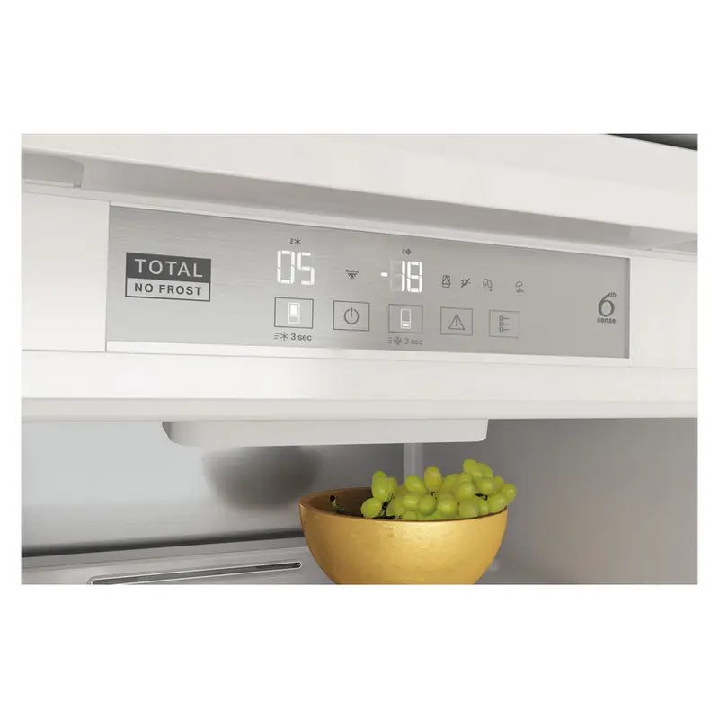 Встраиваемый холодильник Whirlpool WHC20 T573 P, Белый [1]