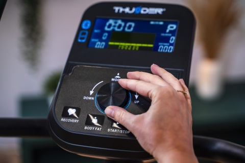 Фитнес-велотренажёр THUNDER® TRIX – Умное кардио и максимальный комфорт [3]