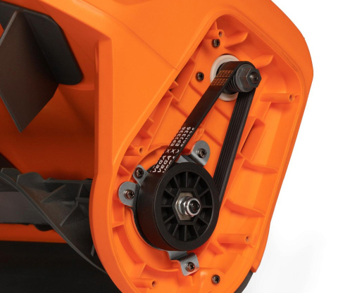 Freză de zăpadă cu acumulator DAEWOO DAST 3421Li SET (21V, 4Ah, Motor Brushless, Lățime 34 cm, Aruncare 6 m, Far de iluminare) [6]