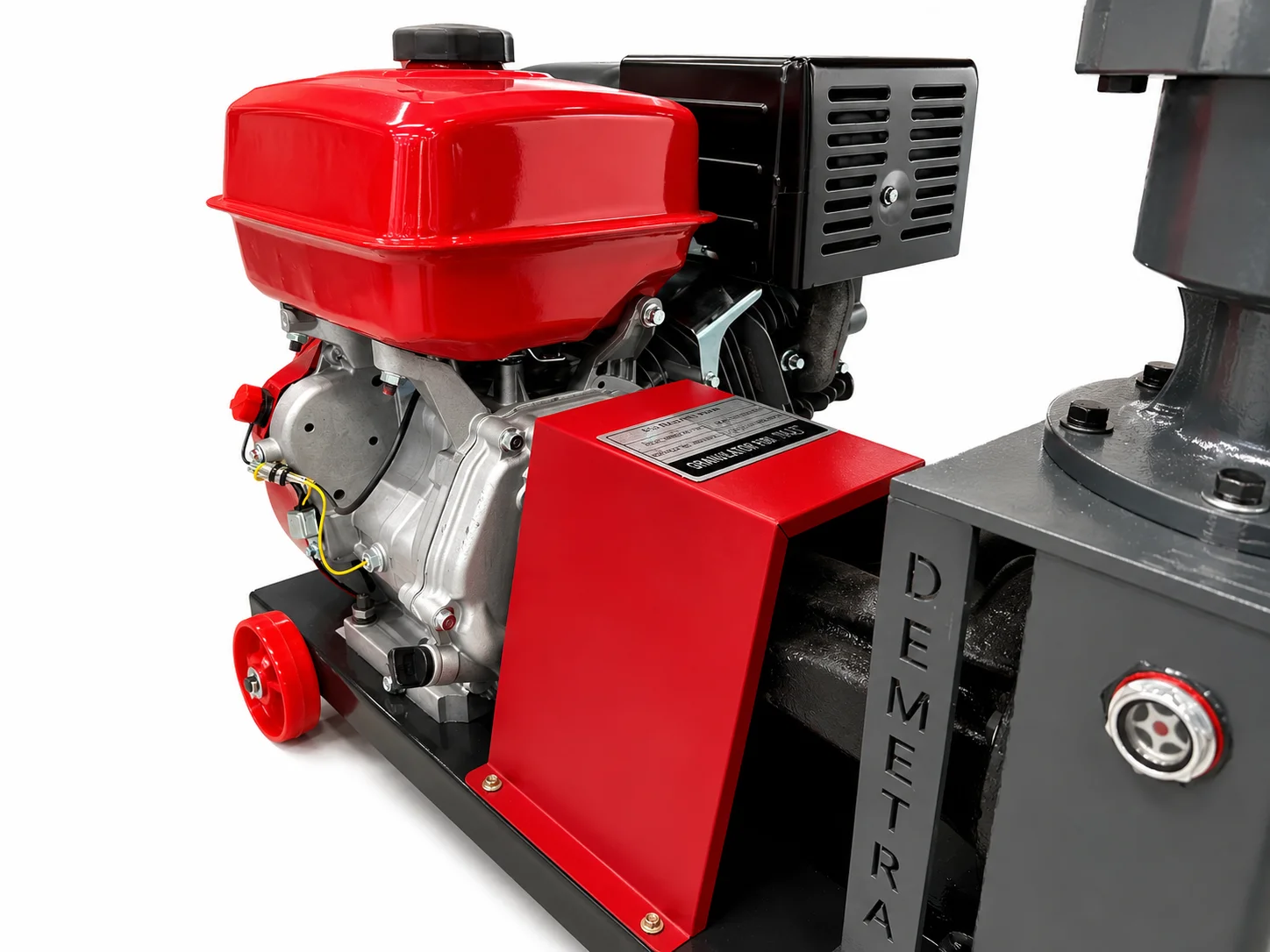 Granulator furaje pe benzină Demetra DM-150PRO-BD4T (9 CP, 4 Role, 150-200 kg/h, Matrice 150 mm) [3]
