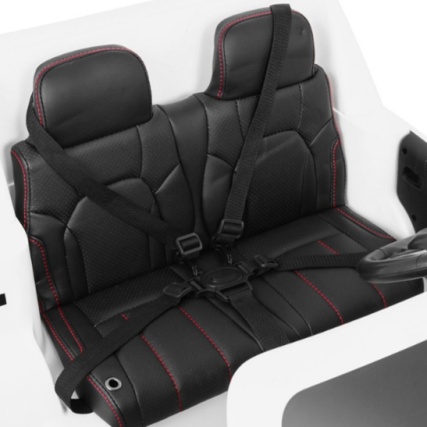 Mașinuță electrică LEXUS LX570 12V7AH – Eleganță, siguranță și distracție pentru cei mici! [6]