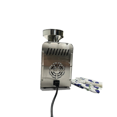 Presă de ulei automată Demetra DM-820, 820W, 4–6 kg/h [8]