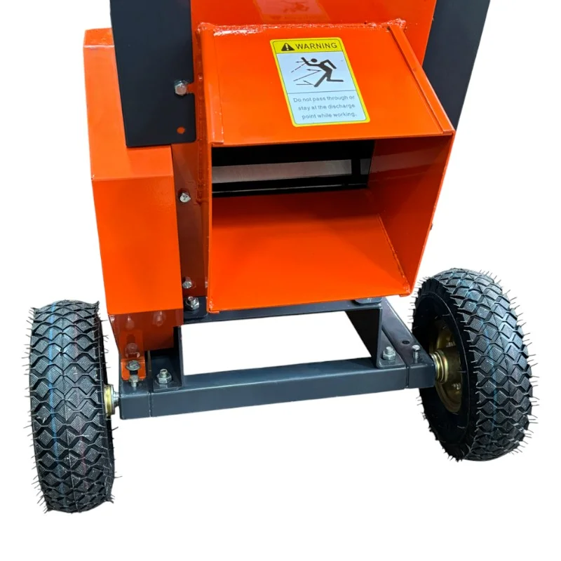 Tocător de crengi pe benzină Kronava KV-80BD – Pornire la cheie – Motor LONCIN 7.5 CP – Diametru maxim 80 mm – Putere și Mobilitate Totală [5]