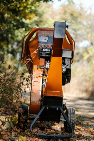Tocător de crengi pe benzină TECHNOWORKER TC 15 B (15 CP, 420 cm³, Diametru 120 mm, Motor Briggs & Stratton) [4]