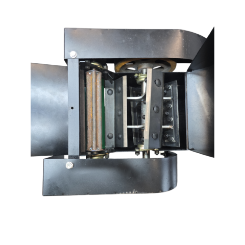 Tocător de furaje Elefant MHK-20 (2.2 kW, 3.0 CP, 600 kg/h, 2900 rot/min) [3]