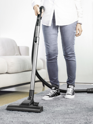 Aspirator Kärcher VC 2 – 700 W, sac 2,8 L, rază 7,5 m – „tancul german” mic și indestructibil pentru apartament [5]