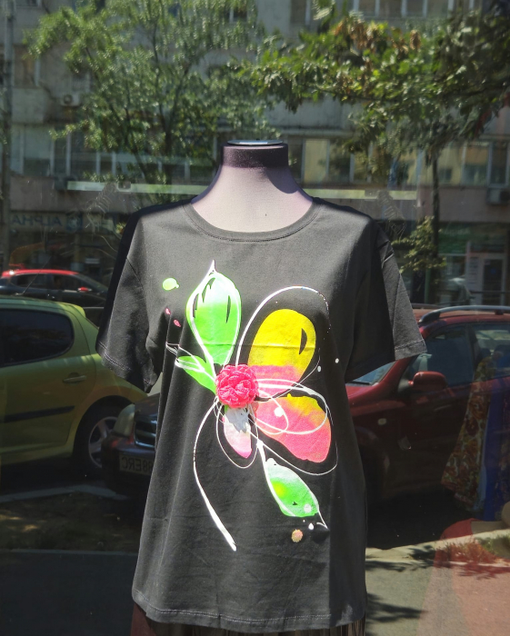 Tricou negru Colour Petal [1]