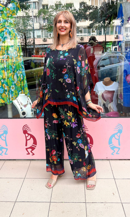 Compleu negru floral [2]