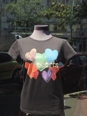 TRICOURI - Tricou negru Bold Hearts