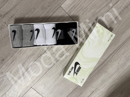 Caciuli/Sosete - Set sosete