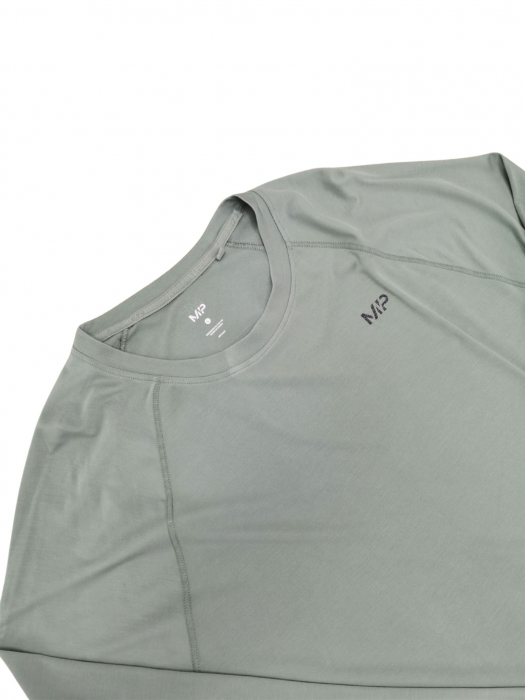 Bluza fitness My Protein Barbati-L [3]