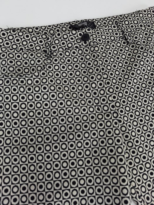 Pantaloni bej cu imprimeu vintage Femei-L [2]