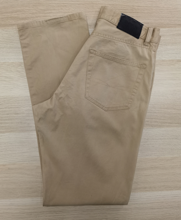 Pantaloni bej Hugo Boss Barbati-M [5]