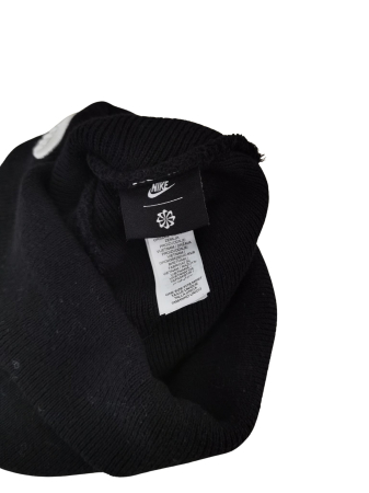 Caciula neagra Nike Barbati [2]