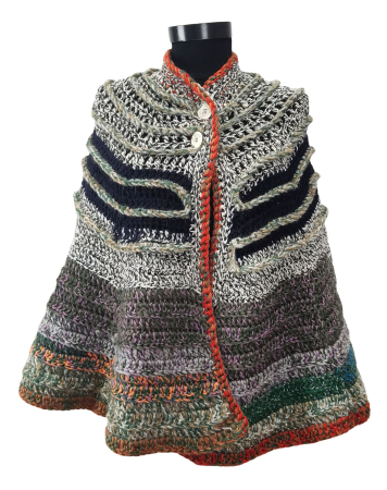 Pulovere Femei - Poncho hand-made Femei-One size