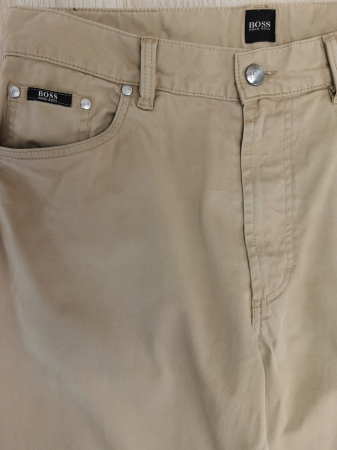 Pantaloni bej Hugo Boss Barbati-M [1]