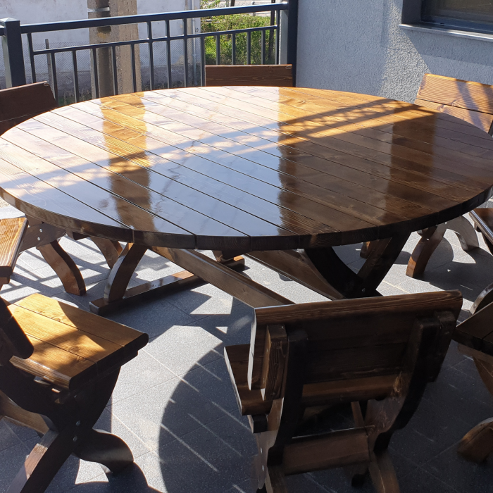 masa de terasa rotunda din lemn [3]