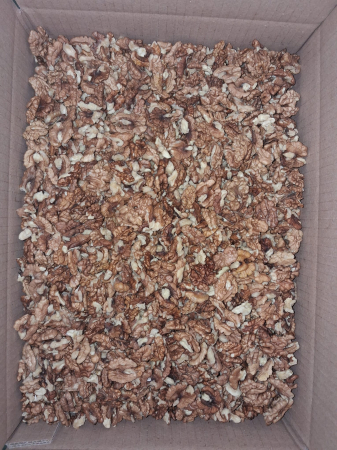 Produse - Miez de nucă natural, calitate medie