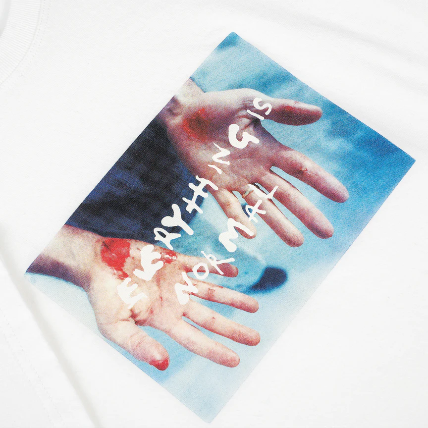 POLAR - TEE | EVERYTHING IS NORMAL - WHITE [3]
