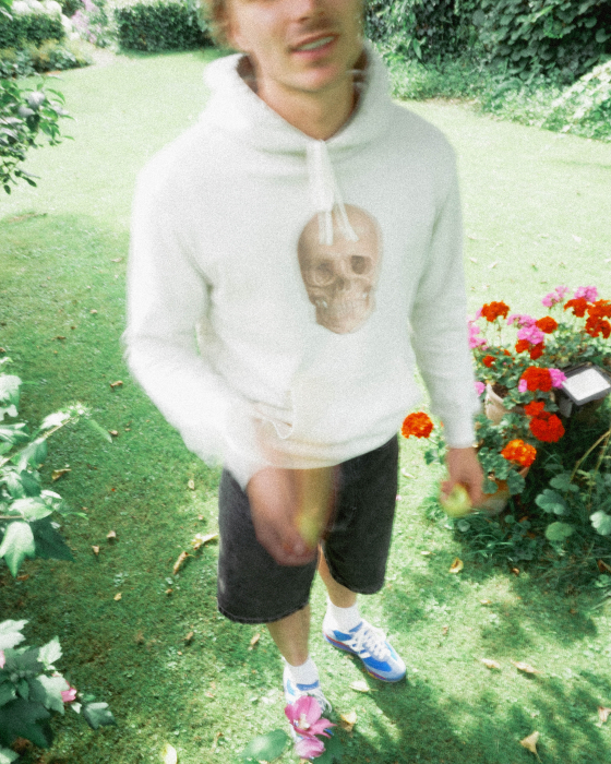 THE LOOSE COMPANY | SKULL HOODIE [5]