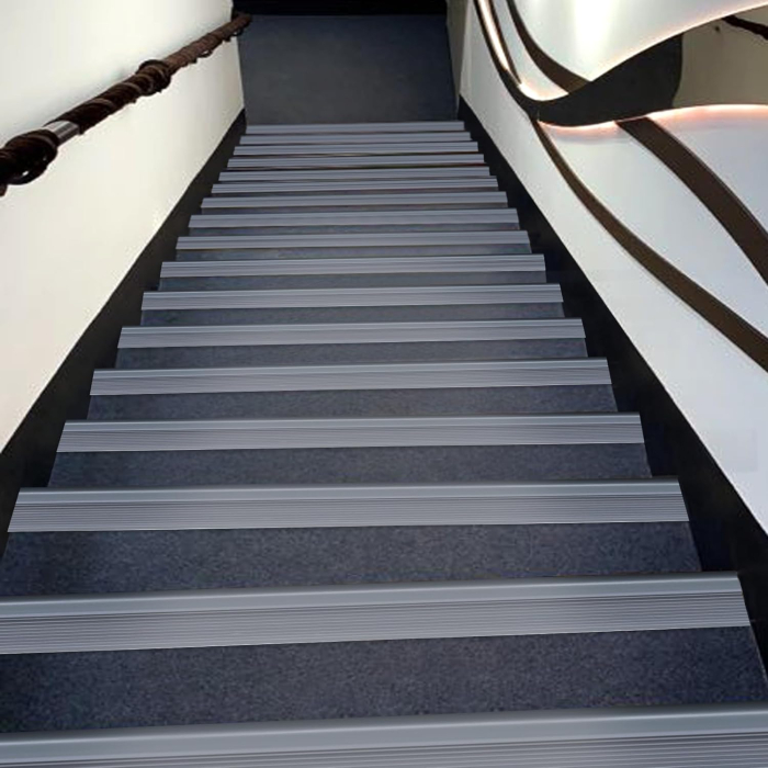 Banda siliconica autoadeziva antialunecare, gri rola 10M [5]