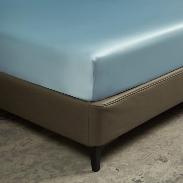 Cearsaf de pat bleu, cu elastic, 180x200 cm + inaltimea bazei 25-30 cm [4]