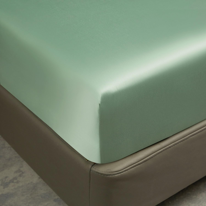 Cearsaf de pat verde, cu fermoar, 140x200 cm + inaltimea bazei 25-30 cm [5]