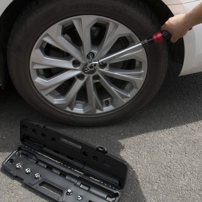 Cheie dinamometrica 20-140 Nm, eroare ± 3%,patrat 3/8", adaptoare 1/2" si 1/4", tubulare cadou [1]