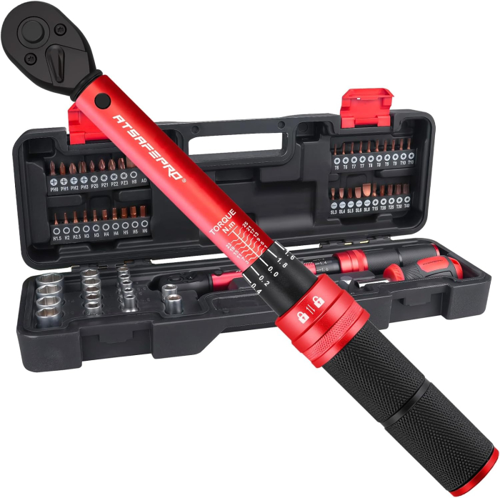 Cheie dinamometrica 1-25 Nm, acuratete ± 3%,patrat 1/4", clichet 72 dinți, set 61 piese [8]