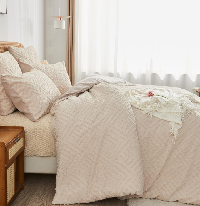 Lenjerie de pat crem, husa pilota 140x200 cm cu 1 feta perina 65x65 cm [3]