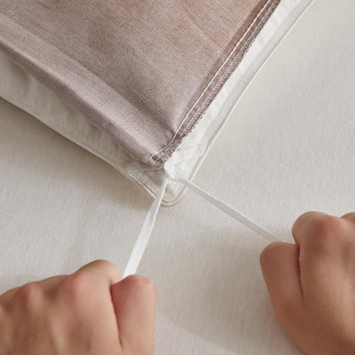 Lenjerie de pat cu uscare rapida 200x220  Maro cu galben 3 piese-1 husa pilota+ 2 huse perini 80x80 cm [7]