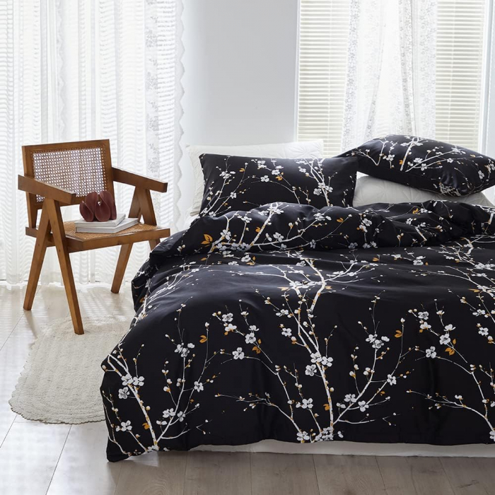 Lenjerie de pat 3 piese neagra cu crengute alba-1 husa pilota 240x220cm+ 2 huse perini 80x80 cm [3]