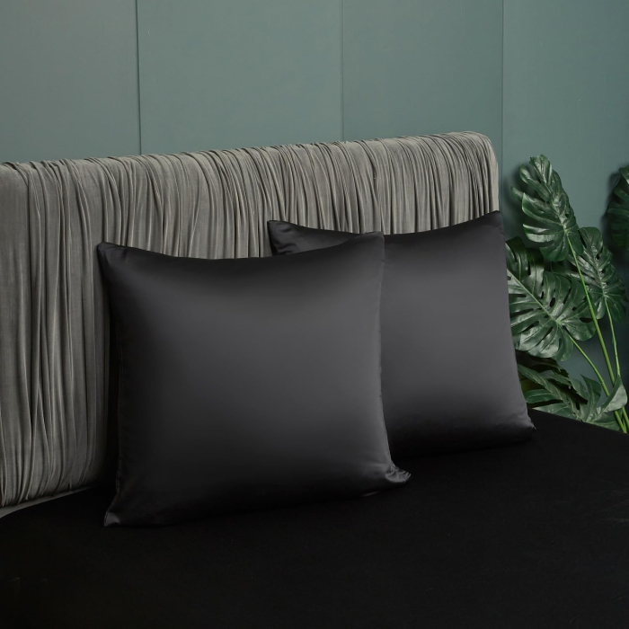 Lenjerie de pat din bambus, poliester, simplă, netedă, mătăsoasă, negru, pilota 260x240 cm cu 2 fete perini 65x65 cm [7]