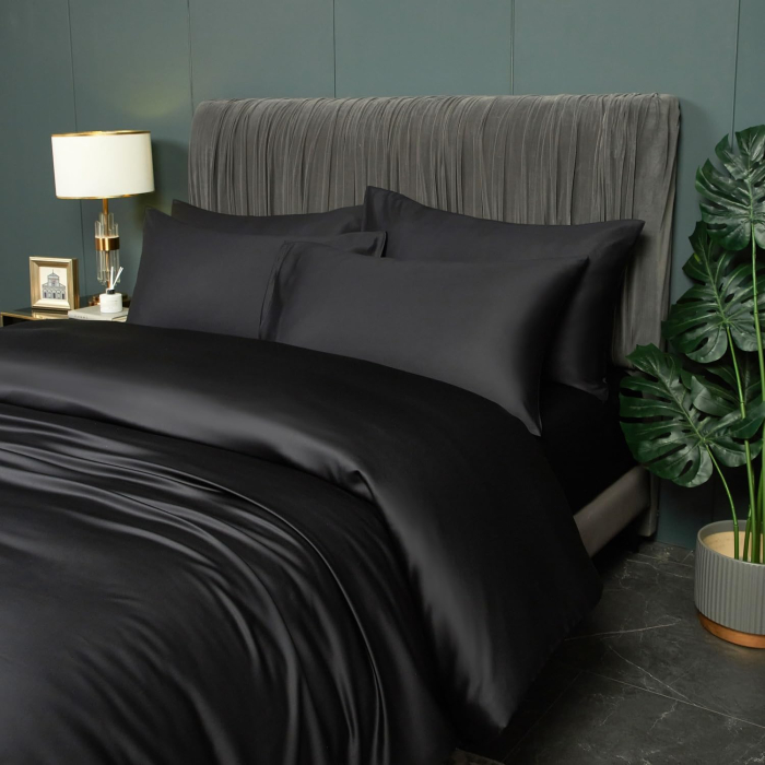 Lenjerie de pat neagra, husa pilota 220x240 cm cu 2 fete perini 65x65 cm [4]