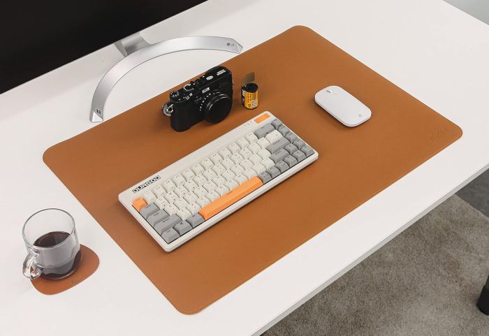 Mouse pad 92x43 cm maro din piele artificiala, impermeabil, moale [1]